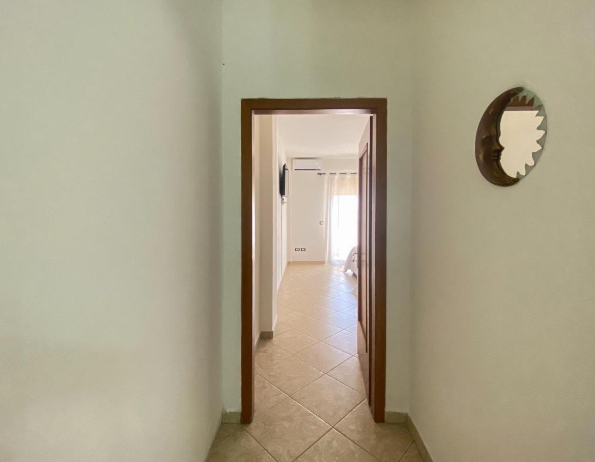 The White Corner Apartment Durrës Exterior foto
